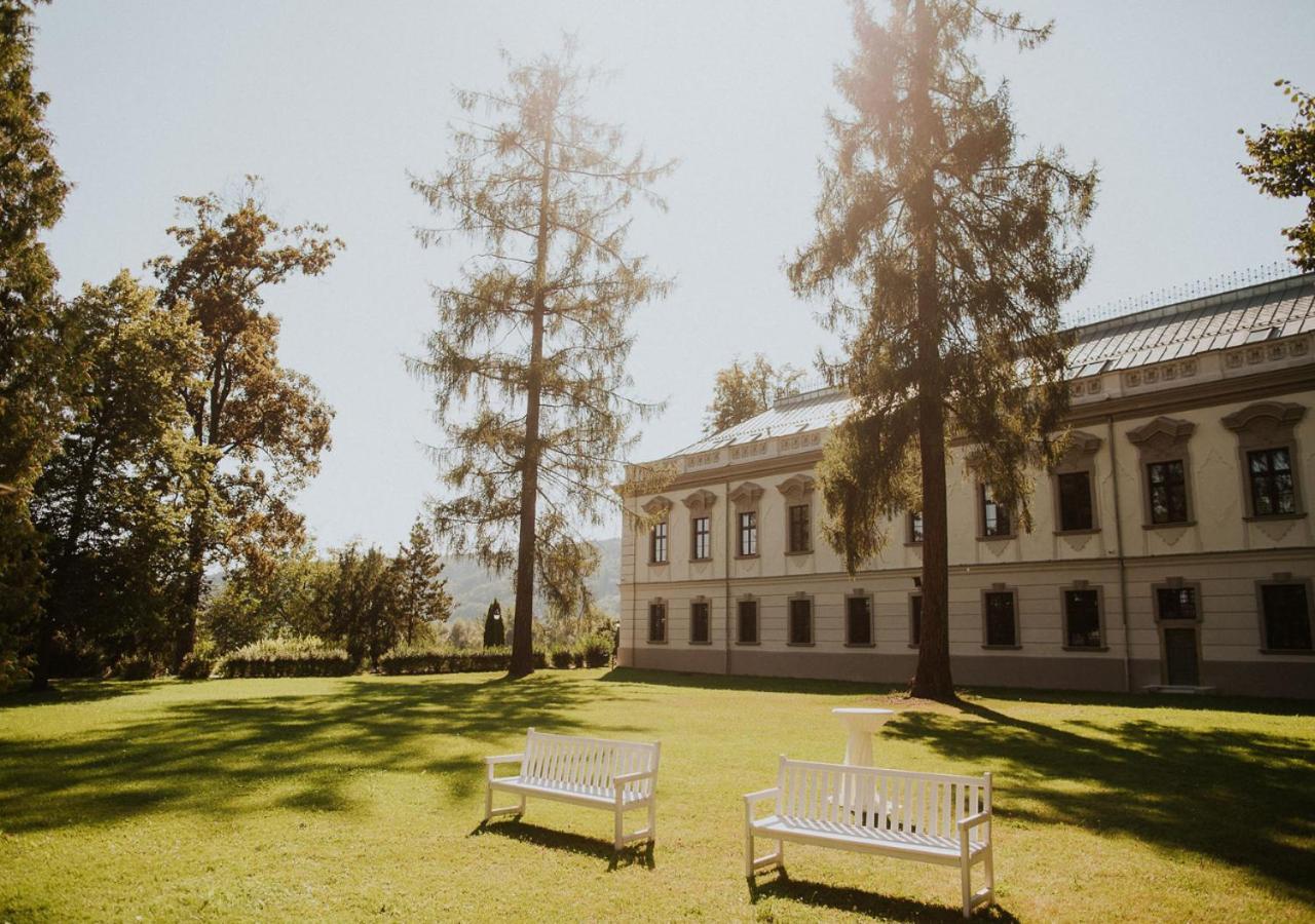 Hotel Gino Park Palace Povazska Bystrica Ngoại thất bức ảnh