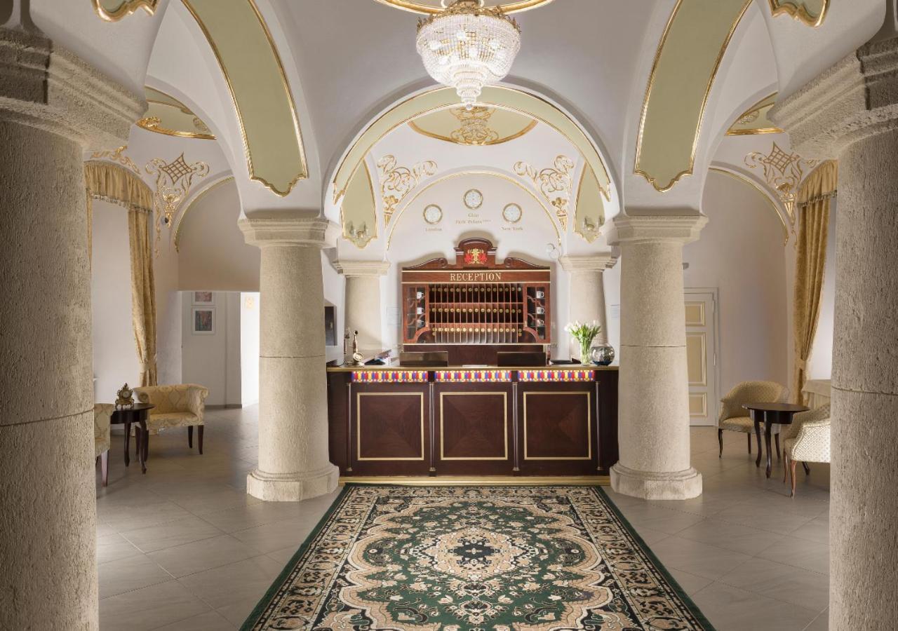 Hotel Gino Park Palace Povazska Bystrica Ngoại thất bức ảnh