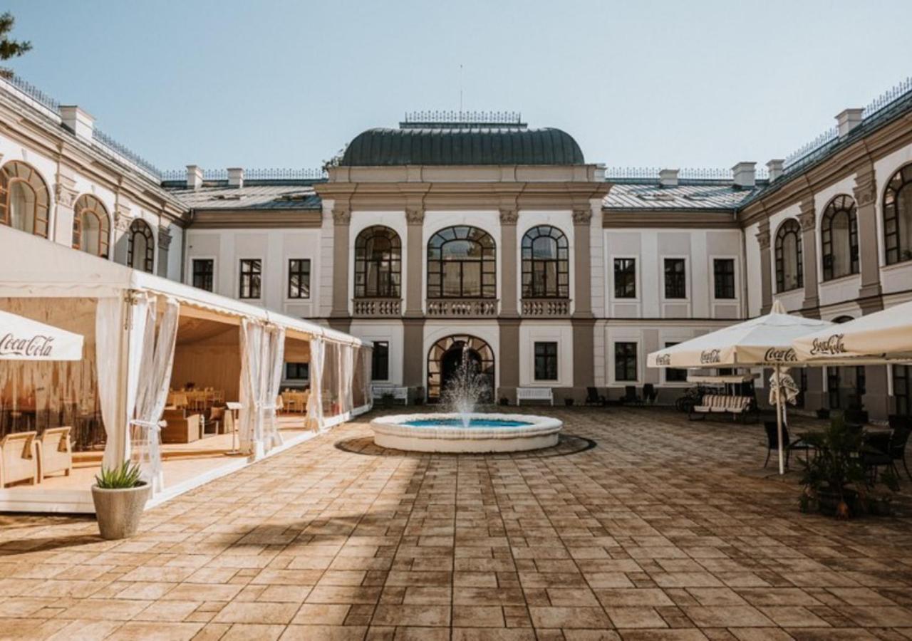 Hotel Gino Park Palace Povazska Bystrica Ngoại thất bức ảnh