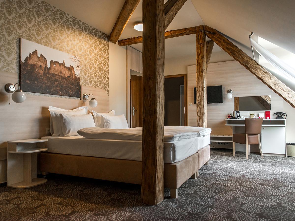 Hotel Gino Park Palace Povazska Bystrica Ngoại thất bức ảnh