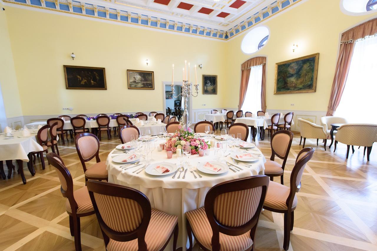 Hotel Gino Park Palace Povazska Bystrica Ngoại thất bức ảnh